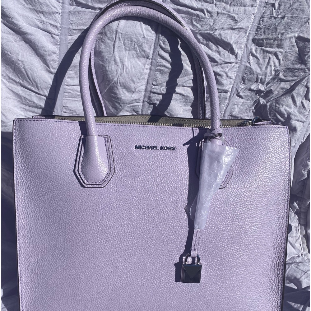 NWT Michael Kors Tote Mercer Quartz/ lilac crossbody purse